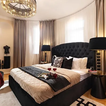 Apartment Qult - Invictus Bucharest