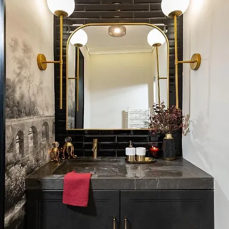 Qult - Invictus * Bucarest