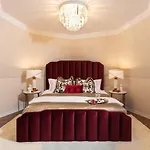 Qult - Invictus شقة بوخارست