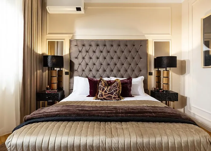 Qult - Invictus * Bucareste